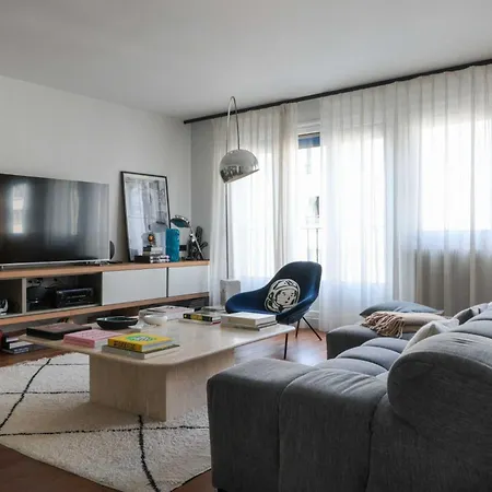 Air-conditioned Parisian Cocoon - Near The Eiffel Tower Paris